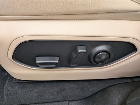 New 2026 Jeep Grand Cherokee Limited AWD/4WD image 10
