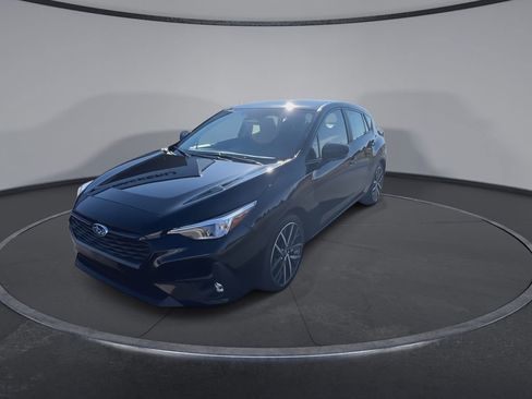 Used 2025 Subaru Impreza 2.0i Sport image 4