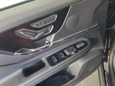 Used 2025 Lincoln Corsair AWD w/ Equipment Group 101A image 19