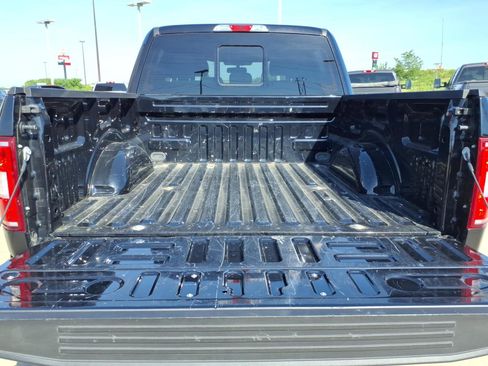 Used 2020 Ford F150 XLT w/ Equipment Group 302A Luxury AWD/4WD image 14