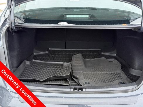 Used 2024 Toyota Corolla LE image 9