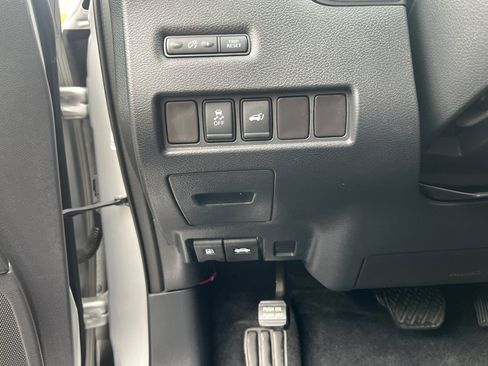 Used 2017 Nissan Murano SL AWD/4WD image 19