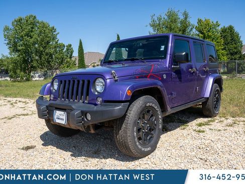 Used 2016 Jeep Wrangler Unlimited Sahara AWD/4WD image 19
