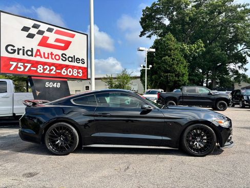 Used 2016 Ford Mustang GT w/ GT Performance Package RWD image 2