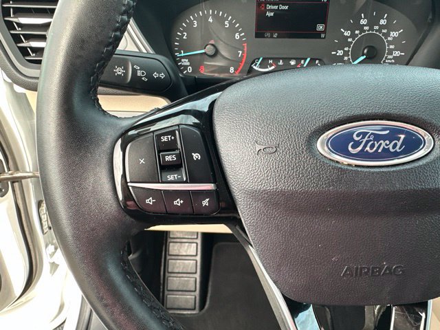 Used 2022 Ford Escape SEL AWD/4WD image 14