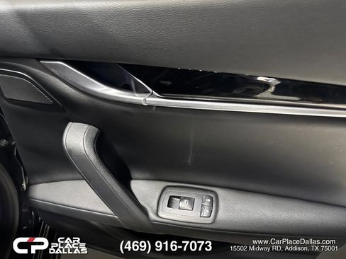 Used 2016 Maserati Ghibli RWD image 28