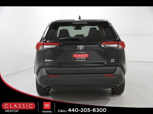 Certified 2025 Toyota RAV4 LE AWD/4WD image 20