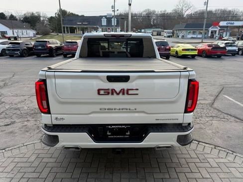 Used 2023 GMC Sierra 1500 Denali w/ Denali Reserve Package image 9