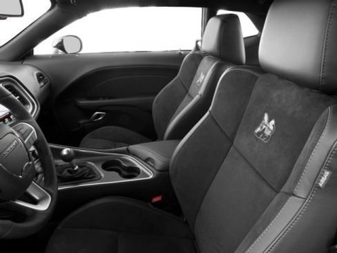 Used 2016 Dodge Challenger R/T Scat Pack image 12