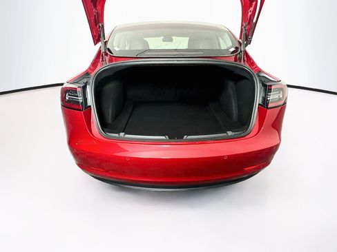 Used 2018 Tesla Model 3 Long Range RWD image 29