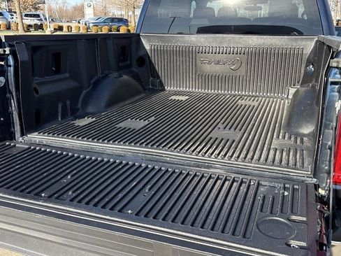 Used 2023 Ford F150 XLT image 7