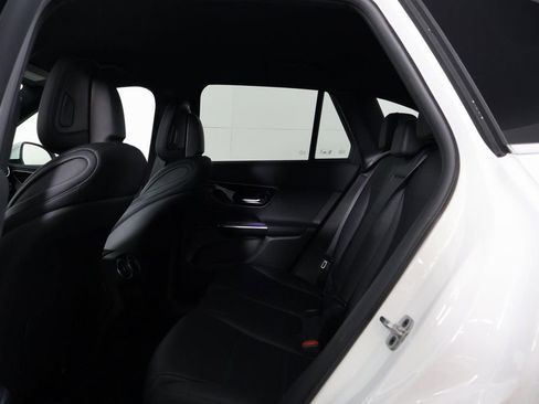 New 2026 Mercedes-Benz GLC 300 GLC 300 image 6