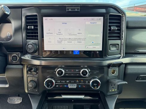 New 2025 Ford F350 Lariat w/ Lariat Ultimate Package image 34