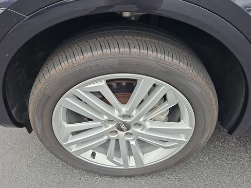 Used 2020 Audi Q5 2.0T Premium Plus w/ Premium Plus Package image 10