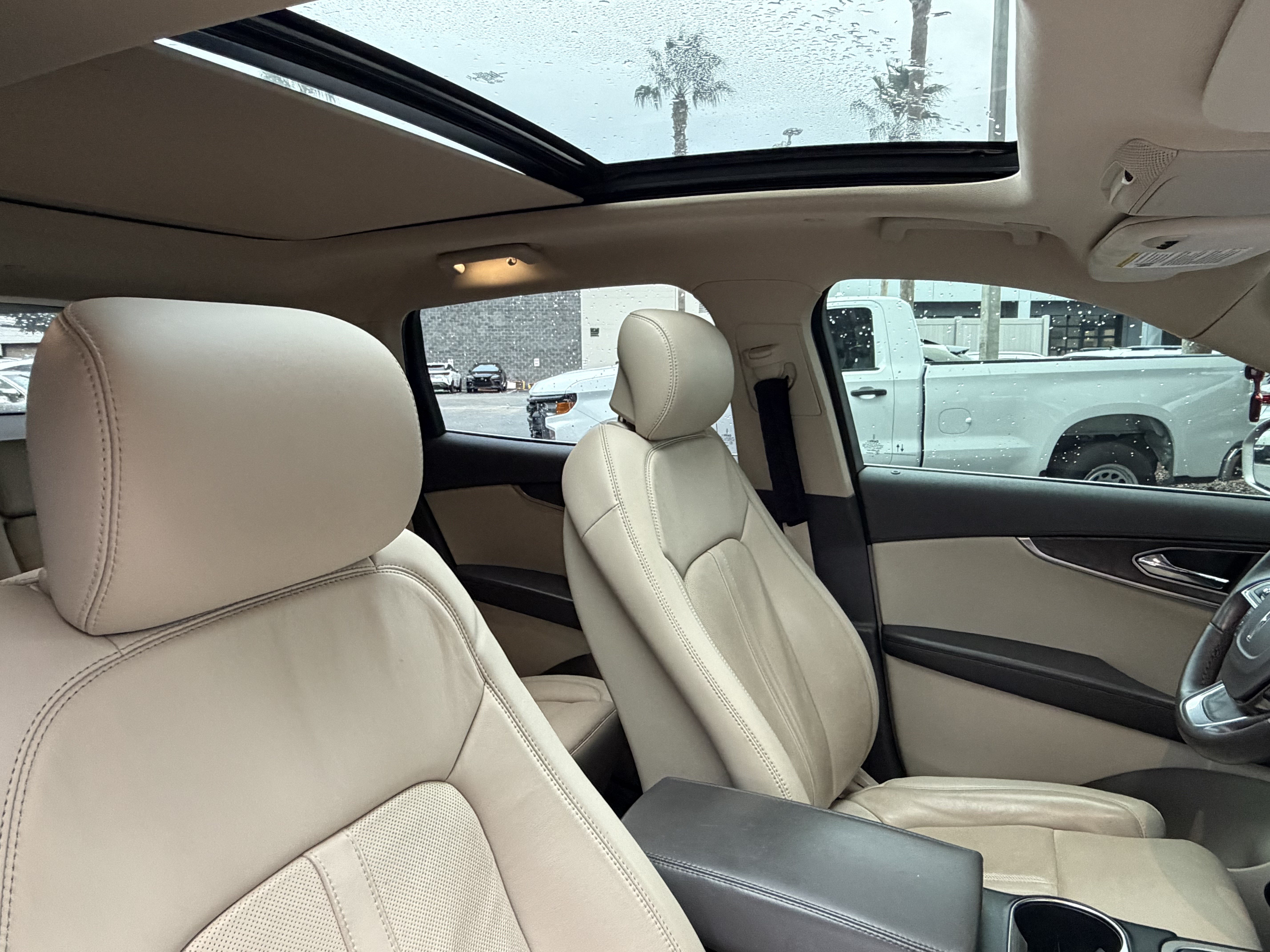 Used 2020 Lincoln Nautilus Reserve w/ Equipment Group 201A FWD image 43