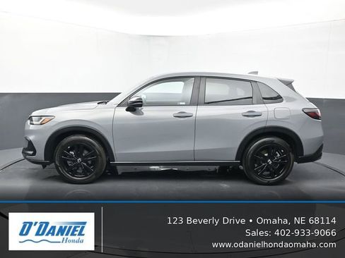 Used 2026 Honda HR-V Sport image 2