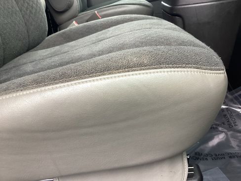 Used 2024 GMC Savana 2500 w/ Driver Convenience Package image 17