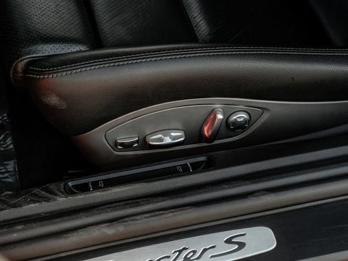 Used 2014 Porsche Boxster S RWD image 30
