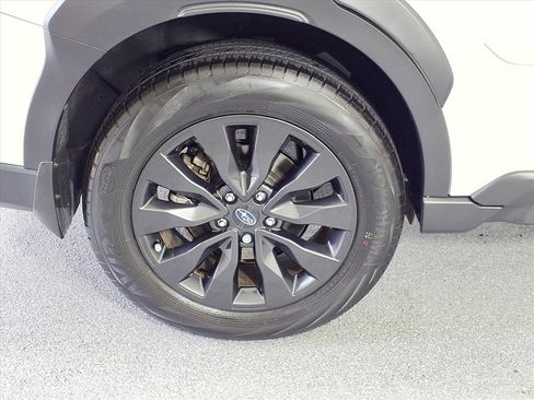 Certified 2023 Subaru Outback Onyx Edition image 6