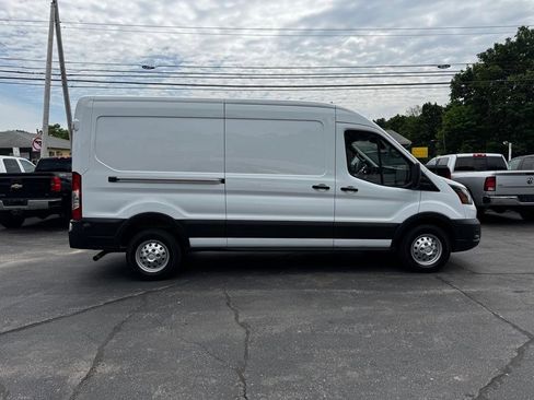 Used 2024 Ford Transit 250 148 Medium Roof Extended AWD image 7