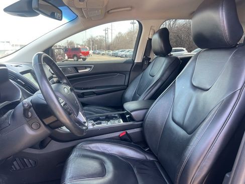 Used 2019 Ford Edge Titanium w/ Cargo Accessory Package image 2