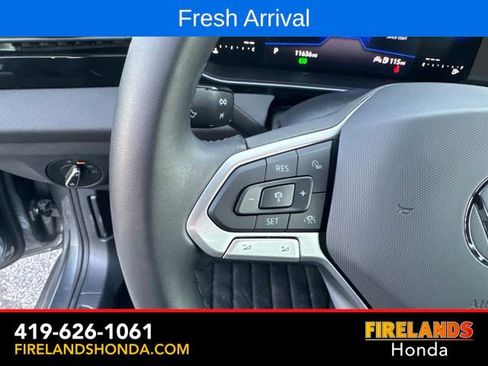 Used 2025 Volkswagen Jetta Sport FWD image 19