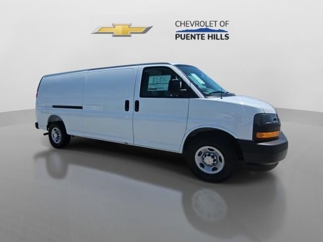 New 2026 Chevrolet Express 2500 Extended w/ Communications Package RWD image 2