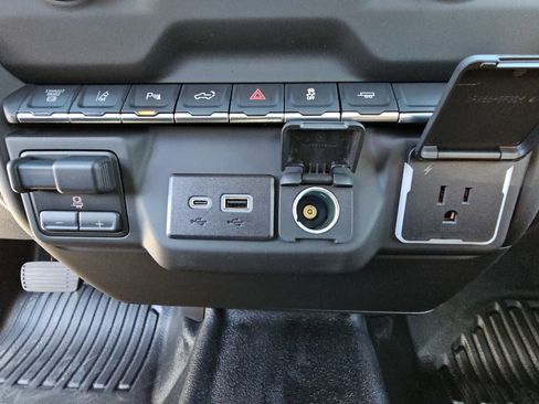 New 2025 GMC Sierra 3500 Pro w/ 1SA Pro Safety Plus Package image 27