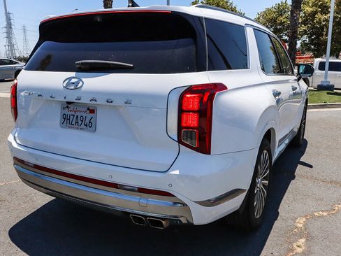 Used 2024 Hyundai Palisade Calligraphy FWD image 8