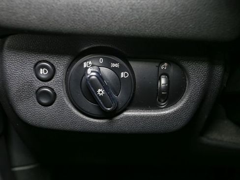 Used 2021 MINI Cooper Clubman S AWD/4WD image 35