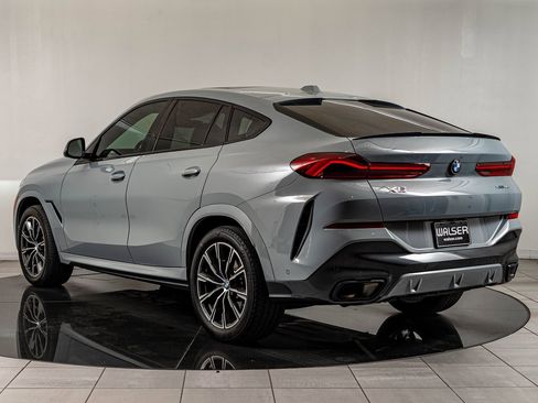 Used 2024 BMW X6 xDrive40i w/ Premium Package image 6