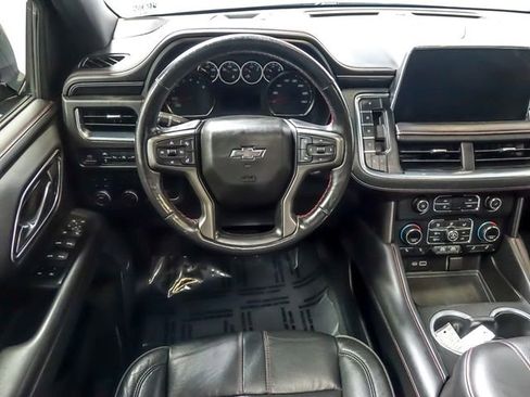 Certified 2021 Chevrolet Suburban RST w/ Luxury Package AWD/4WD image 19