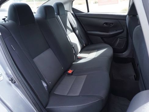 Certified 2024 Nissan Sentra SV FWD image 9