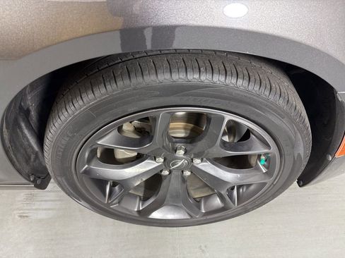 Used 2023 Chrysler 300 S image 11