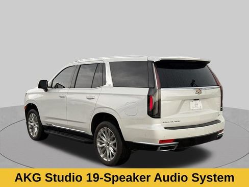 Used 2023 Cadillac Escalade Premium Luxury w/ LPO, Floor Liner Package AWD/4WD image 9