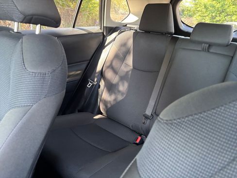 Used 2025 Toyota RAV4 LE image 40