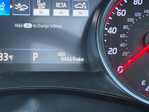 Used 2018 Toyota Camry XSE w/ Driver Assist Package FWD image 24