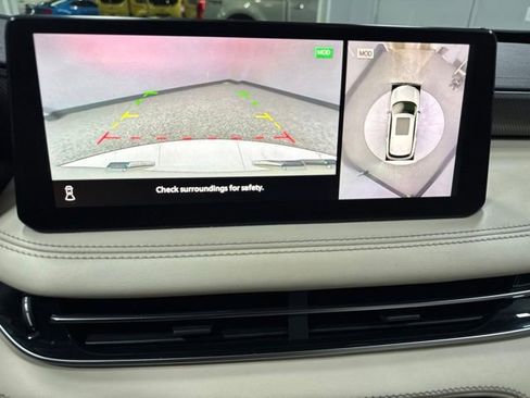 Used 2023 INFINITI QX60 Luxe w/ Cargo Package AWD/4WD image 6