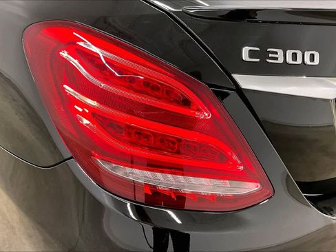 Used 2017 Mercedes-Benz C 300 Sedan image 29