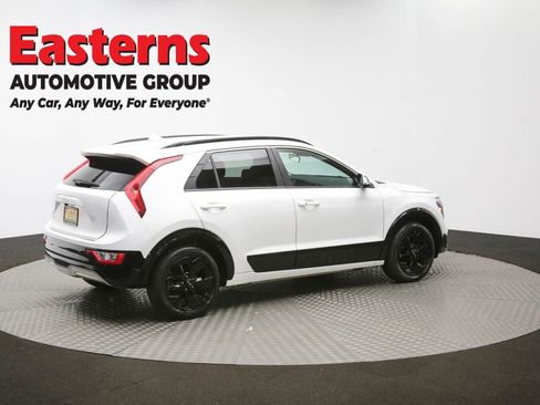 Used 2023 Kia Niro Wind w/ Wind Preserve Package image 39