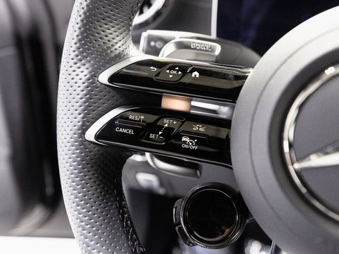 Used 2024 Mercedes-Benz AMG GT 63 S image 11