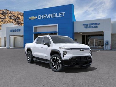New 2025 Chevrolet Silverado EV RST