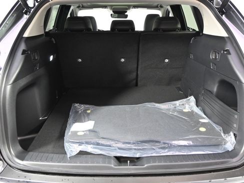 Used 2025 MAZDA CX-50 AWD 2.5 Hybrid w/ Premium Pkg image 19