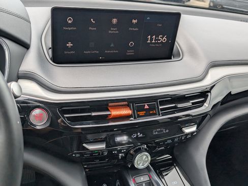 Certified 2024 Acura MDX FWD w/ Technology Package image 18