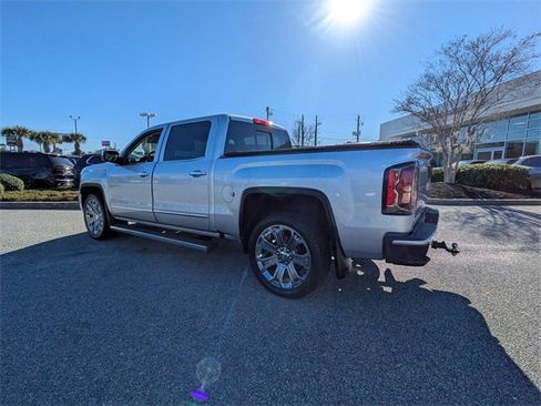 Used 2018 GMC Sierra 1500 Denali w/ Denali Ultimate Package image 7