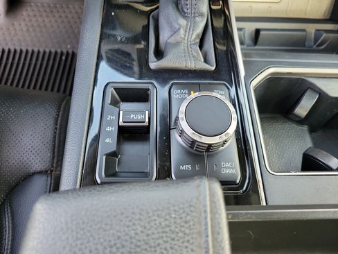 Used 2022 Toyota Tundra Limited w/ TRD Off-Road Package image 29