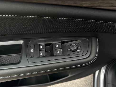 New 2026 Volkswagen Atlas SEL Premium R-Line image 24