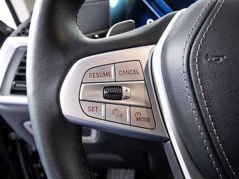 Used 2024 BMW X7 xDrive40i image 22