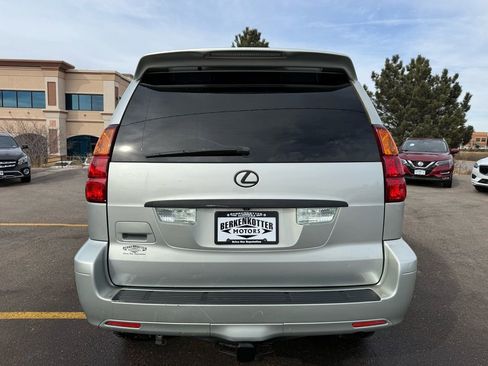 Used 2005 Lexus GX 470 image 4