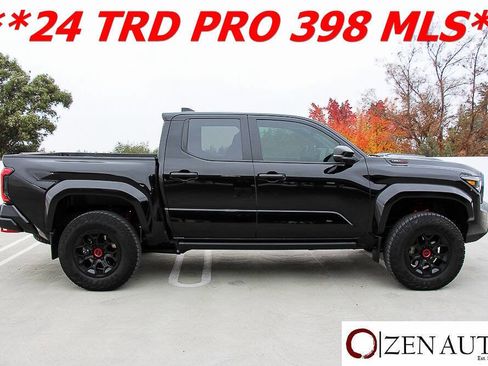 Used 2024 Toyota Tacoma TRD Pro image 5